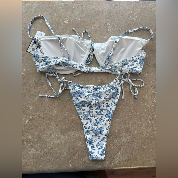 garage bikini sz large NWT - Picture 2 of 2